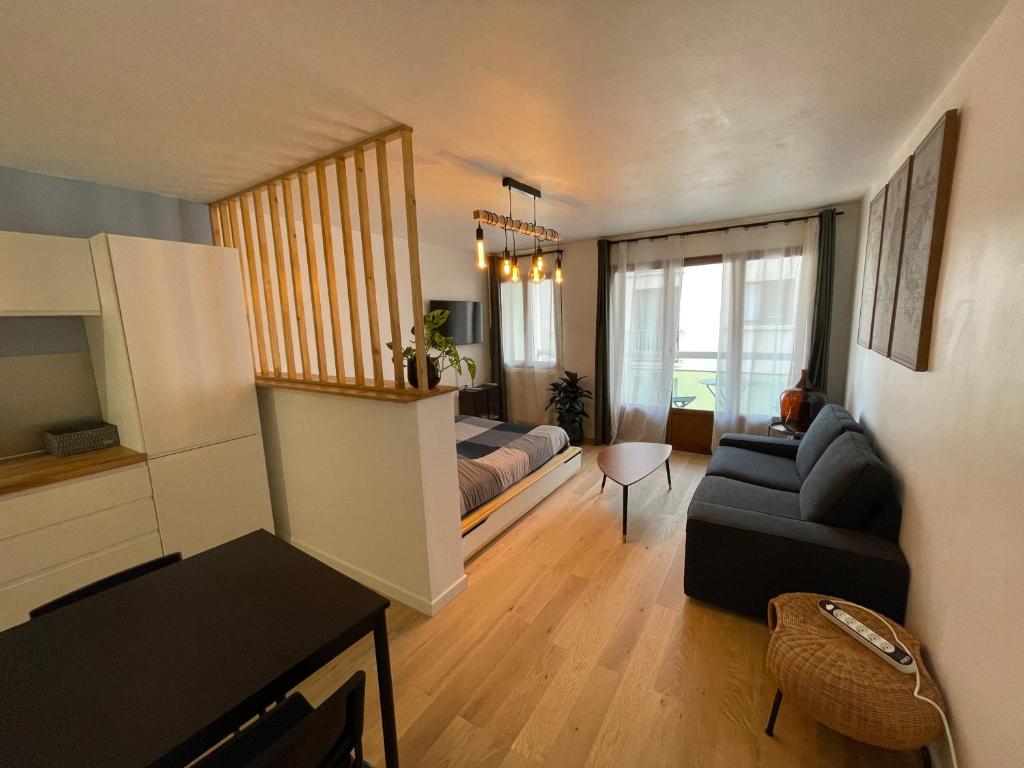 Mourillon, T1 bis 35m2 à 5 minutes des plages 290 Rue Denis Litardi, 83000 Toulon