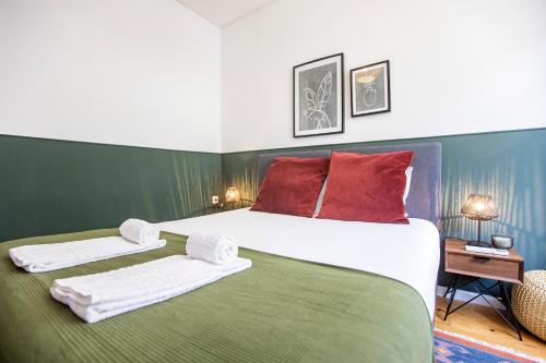 Mouzinho Darling Studio w/ AC in City Center by LovelyStay