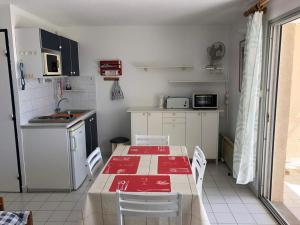 MSR3 : GRUISSAN - Appartement 1 chambre avec accès direct à la plage
