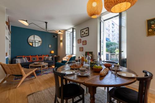 MUXU - KEYWEEK 2 bedroom apartment with Parking and balcony