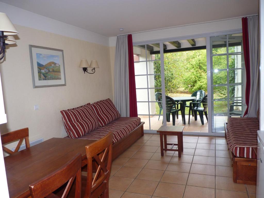 Appartement N23, parc d'arradoy-St J P de Port Parc d'Arradoy N°23 2 route d'Arnéguy 64220 Uhart-Cize