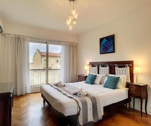 Nestor&Jeeves - ANDRIOLI TERRASSE - Central - Close beach - Top floor