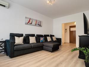 Nestor&Jeeves - BEETHOVEN - Central - Residential area