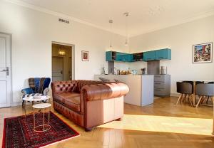 Nestor&Jeeves - ELEGANCE RIVIERA - Central - Close sea