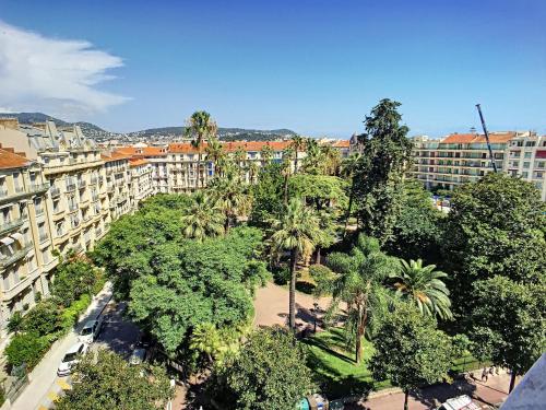 Nestor&Jeeves - PALACE ROTONDE PRESTIGE - Central - By sea - Top floor