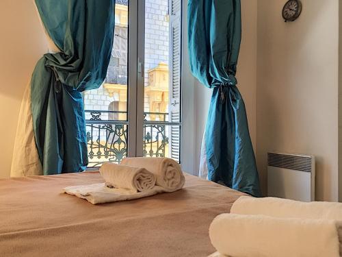 Nestor&Jeeves - PALAIS ALICE - Central - Very close sea