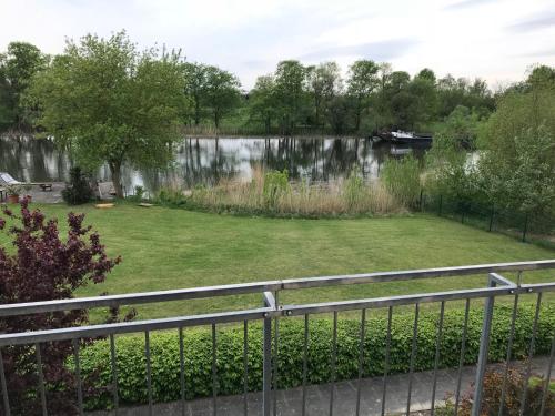 Neu! Appartement direkt an der Havel