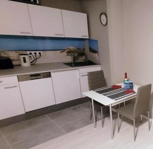 NEU! Ferienwohnung mit Terrasse ,,WINDSBRAUT\