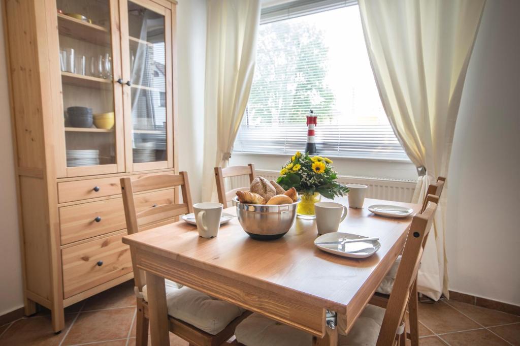 Neue Reihe 8 Wohnung links Neue Reihe 8, 27472 Cuxhaven