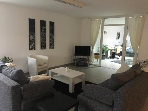 Neueingerichtete 106 qm Wohnung mit Smart TV
