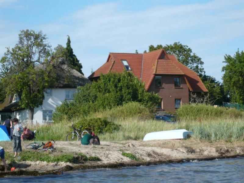 Appartement Neuendorf_ _Blick auf Vilm_ _Whg 0 Neuendorf 46 18581 Neuendorf