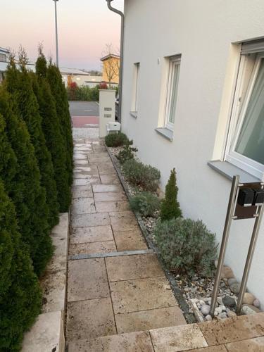 Neues Zimmerapartment mit Bad
