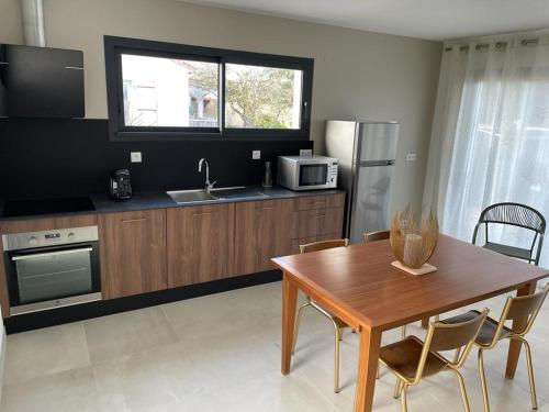 Maison de vacances Appartement neuf et moderne au cœur de la Camargue 300 Avenue d'Aigues-Mortes Saint-Laurent-dʼAigouze