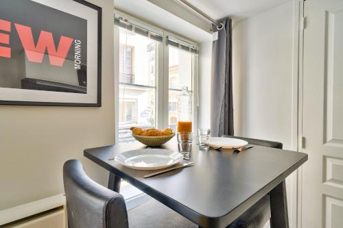 New and Bright Studio in the Heart of Paris (1G)