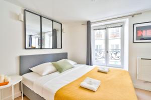 New and Bright Studio in the Heart of Paris (1G)