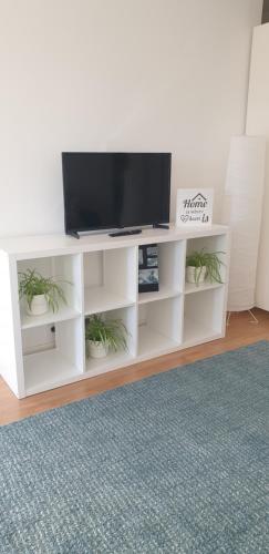 New and Central with free parking and 5min walk of subway station