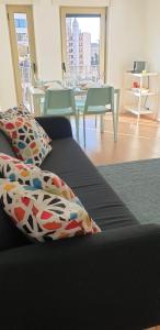New and Central with free parking and 5min walk of subway station