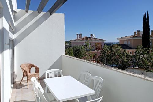 New Apartment on the beach Lagos by amcf