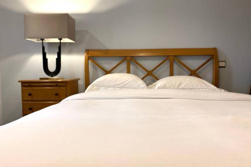 New!! Big T3 City Center Flat
