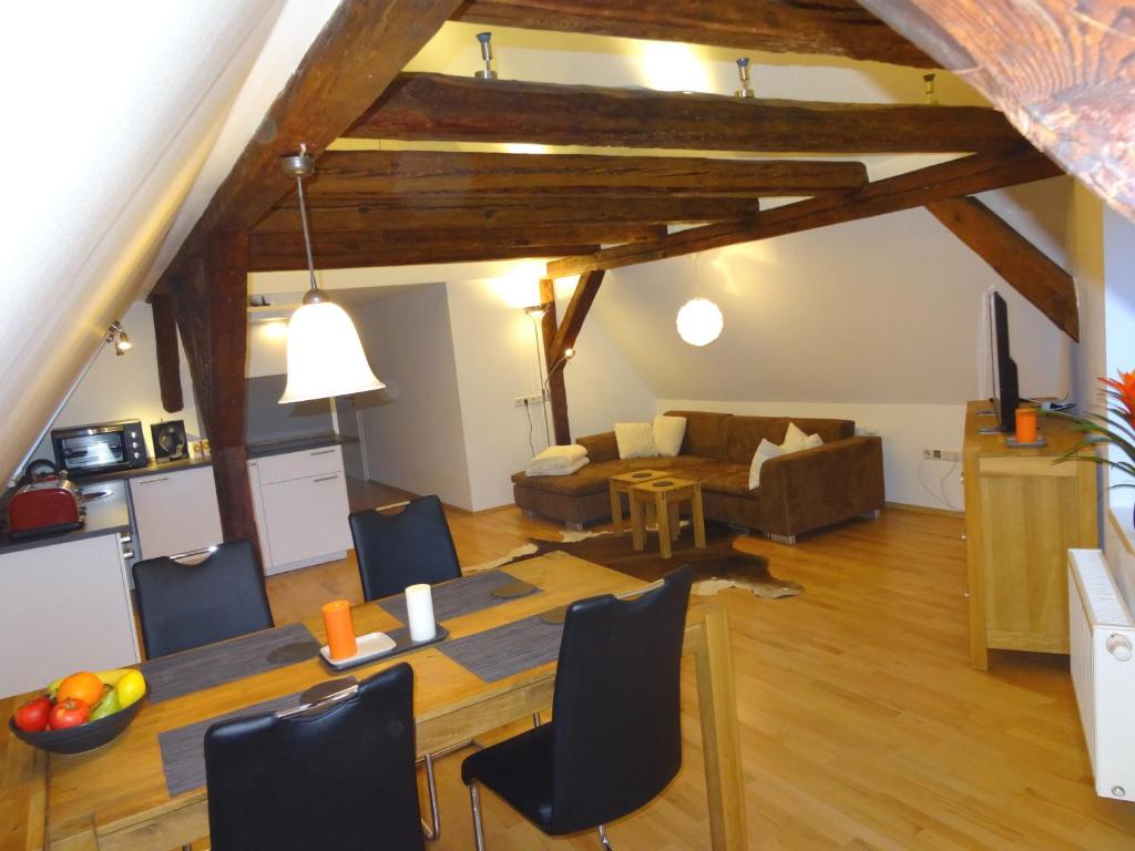 New Business Apartment with Flair Martin-Luther-Straße 4 Dachgeschoß, 91217 Hersbruck