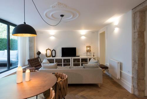 New! Classy & Stylish Porto Duplex