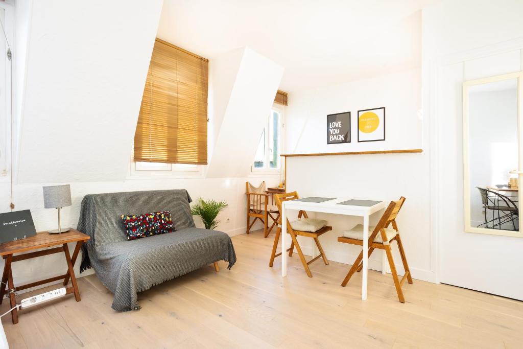 Appartement New & Discounted studio in the Latin Quarter! 6 Rue Rataud 75005 Paris