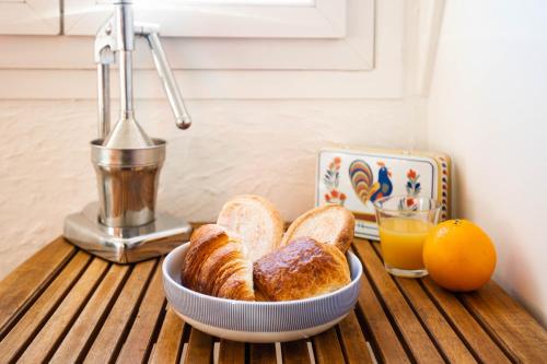 New & Discounted studio in the Latin Quarter!