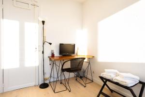 New & Discounted studio in the Latin Quarter!
