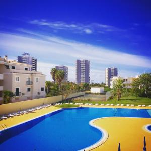 New Flat in Dunas de Alvor with Front Balcony Pool