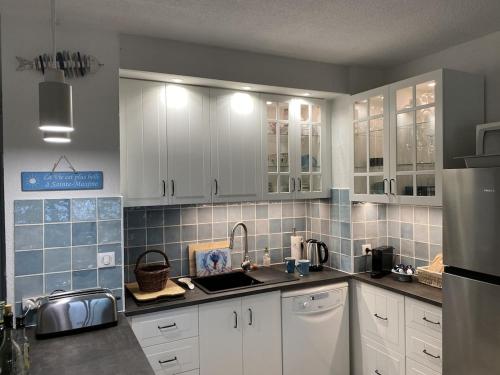 NEW FOR RENT Quiet sea view apartment near the city center