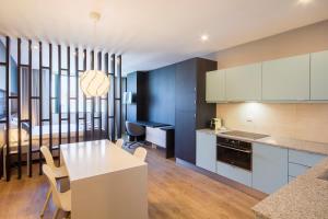 NEW!! Galé 408 Center Apartamento (Wi-Fi, estacionamento)