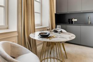 NEW I LUXUS Suite I Kingbed I Netflix I Center