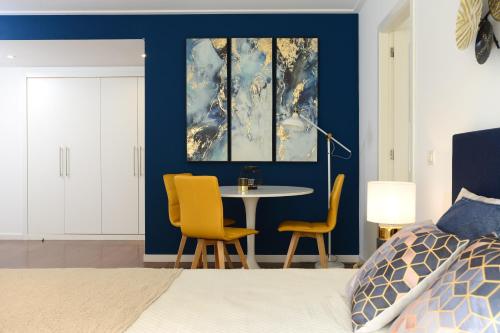 New loft with swimming pool at Parque das Nações!