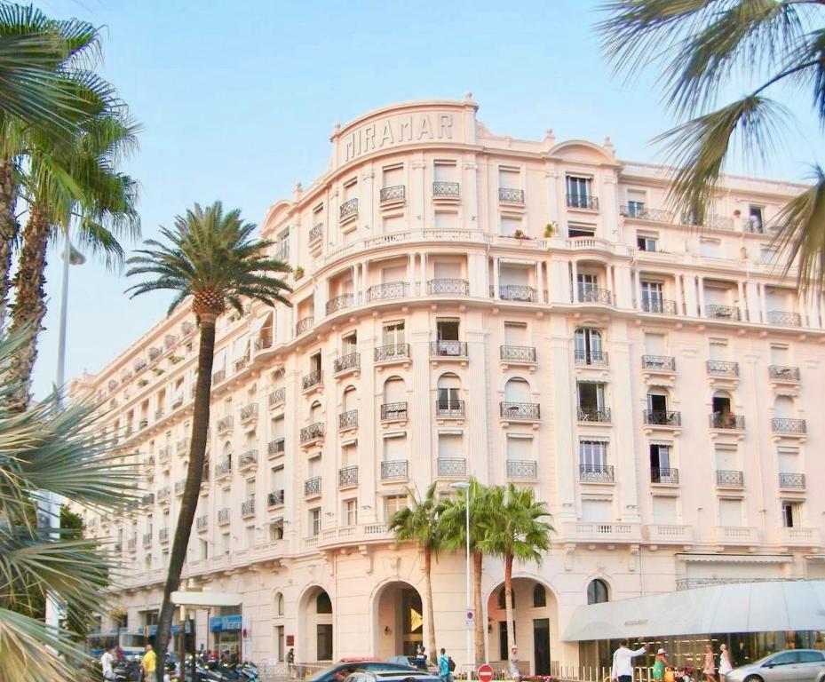 Appartement New | Luxury Apartment in Palais Miramar 65 Boulevard de la Croisette 06400 Cannes