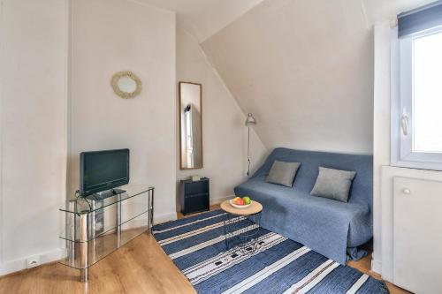 New Parisian Studio with View in the Central 11th