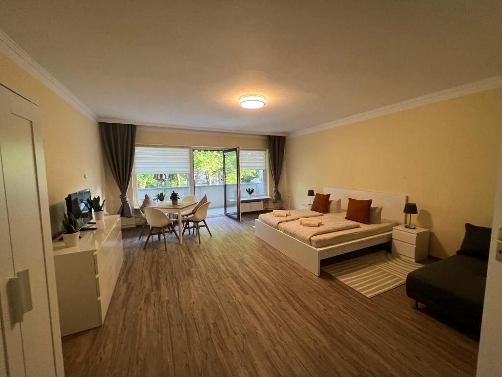 New Renovated and near Centrum 1 Am Burgfeld, 23568 Lübeck
