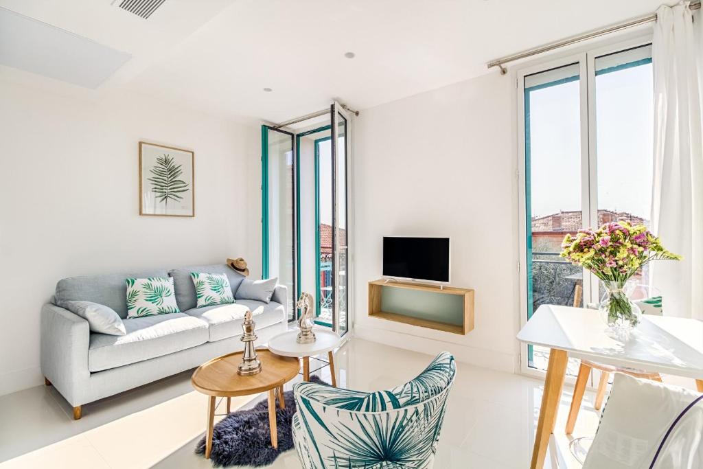 Appartement NEW ! SEA VIEW Design + Balcony 203 9 Avenue Sadi Carnot 06230 Villefranche-sur-Mer