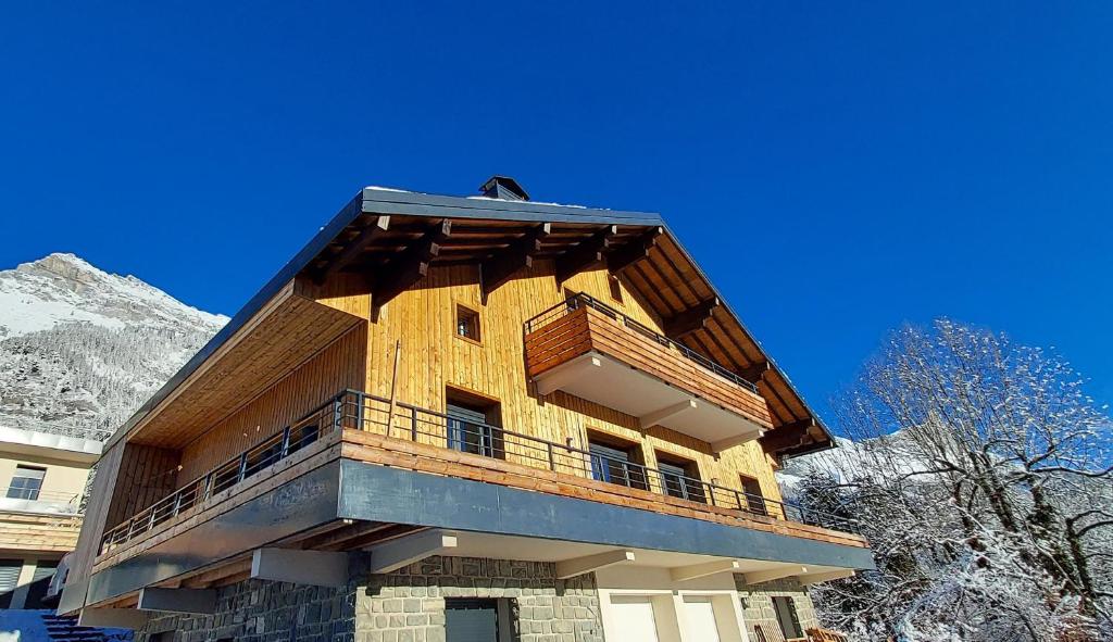 Appartement New Spacious Appart. Incredible view of Mt Blanc 886 Avenue du Docteur Jacques Arnaud 74190 Passy