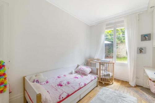 New&Spacious flat with private garden