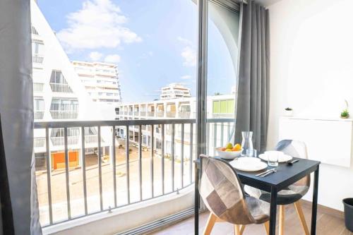 NEW Studio-50m PLAGE-50m PORT-Centre Ville