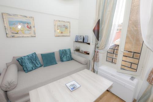 NEW STUDIO Monte Carlo-SAINT ROMAN-VARAVILLA