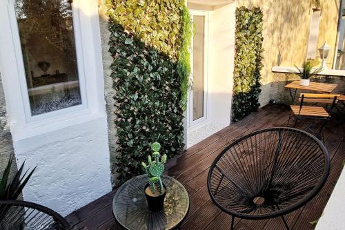 #NEW#TERRASSE SUD OUEST#PIED DE LA CITÉ #1