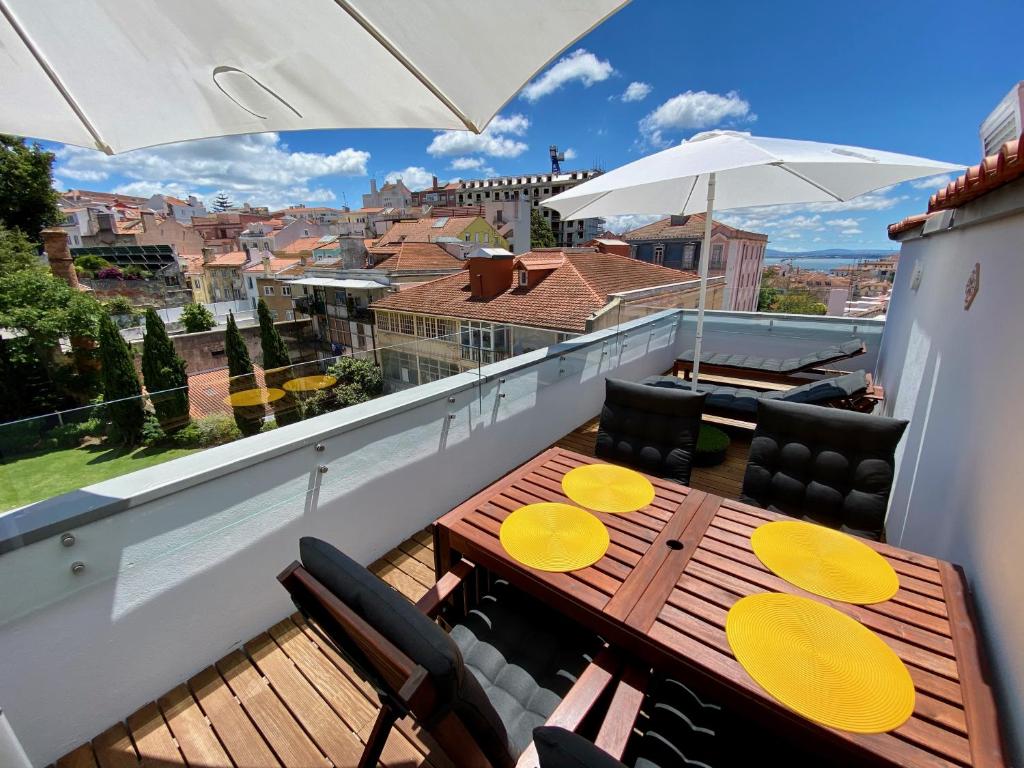 NEW Unique apartment in the center of Lisbon with views over the city and the Tagus river Rua de São Bento 552 5 Piso/Floor, 1250-222 Lisbonne