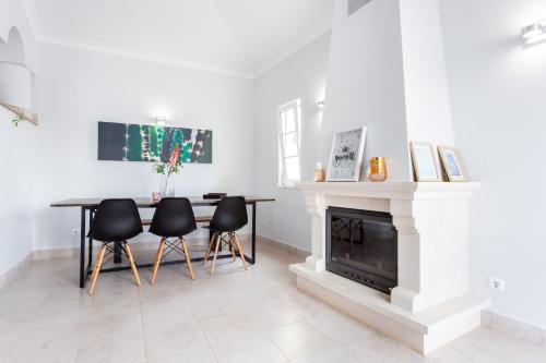Newly refurbished townhouse