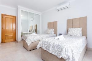 Newly refurbished townhouse