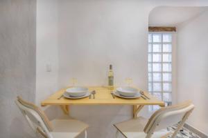 Newly renovated flat in historic city center