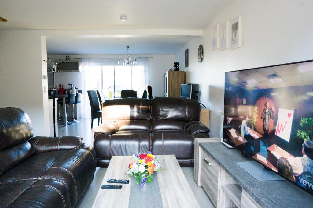 NEWs FLAT LUXURY IN HEART PARIS & PARKING