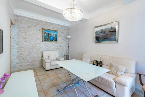 Nice 2 bedroom near the Palais des Festivals
