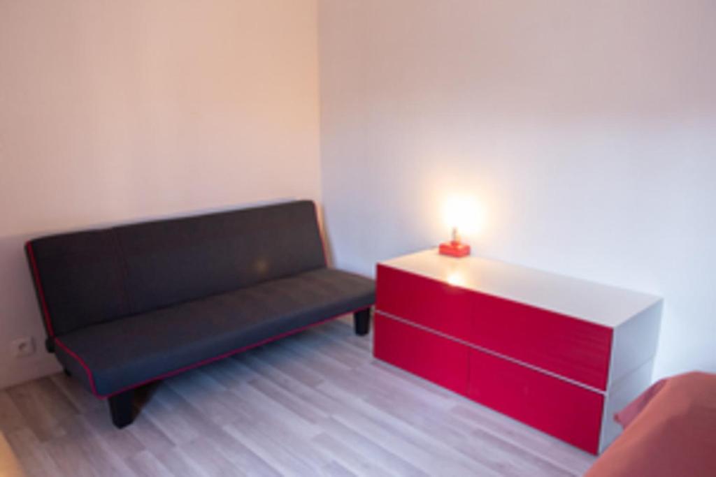 Appartement Nice 22m At 4min From The Place De La Bastille 2 Rue Amelot 75011 Paris