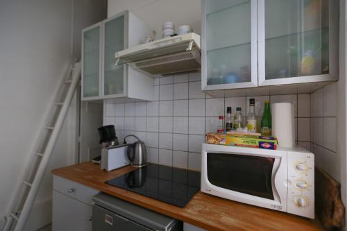 Nice 30m with garden furnished in Vincennes